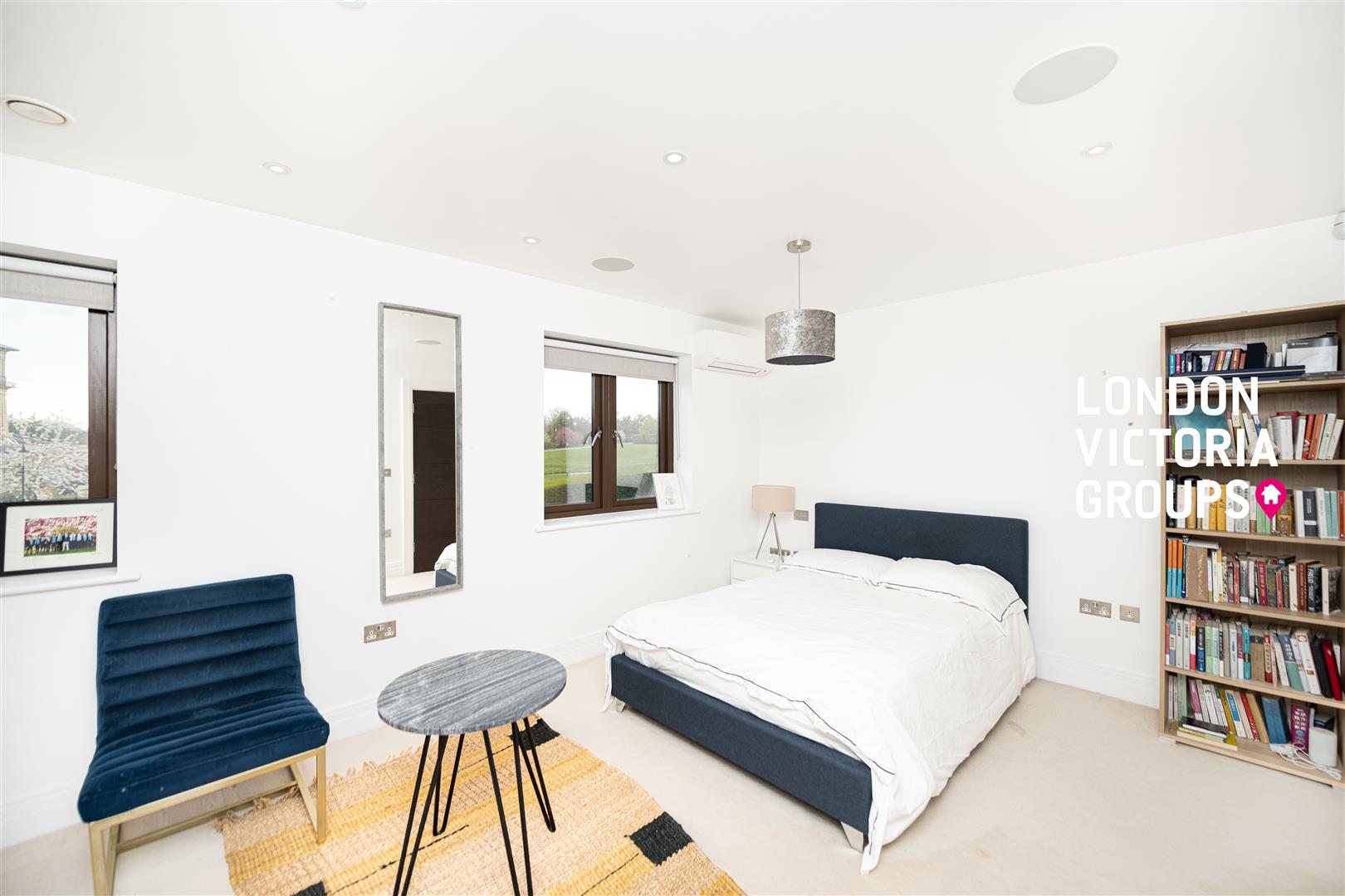 Duchess Crescent, Stanmore